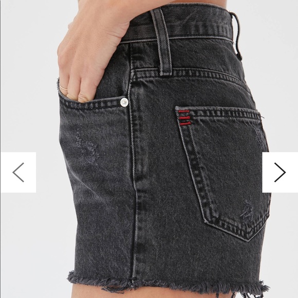 black high-rise jean shorts - Picture 4 of 8